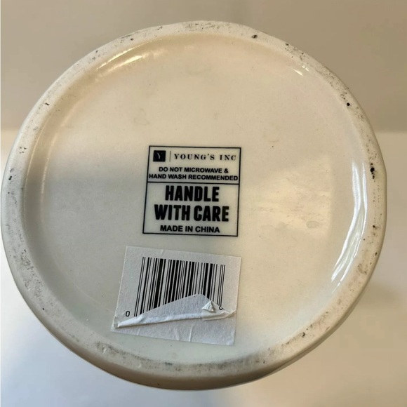 Young’s Inc Ceramic Bee Water Pitcher Cream Yellow With Brown Flecks 8.5”x7.5” - Picture 6 of 8